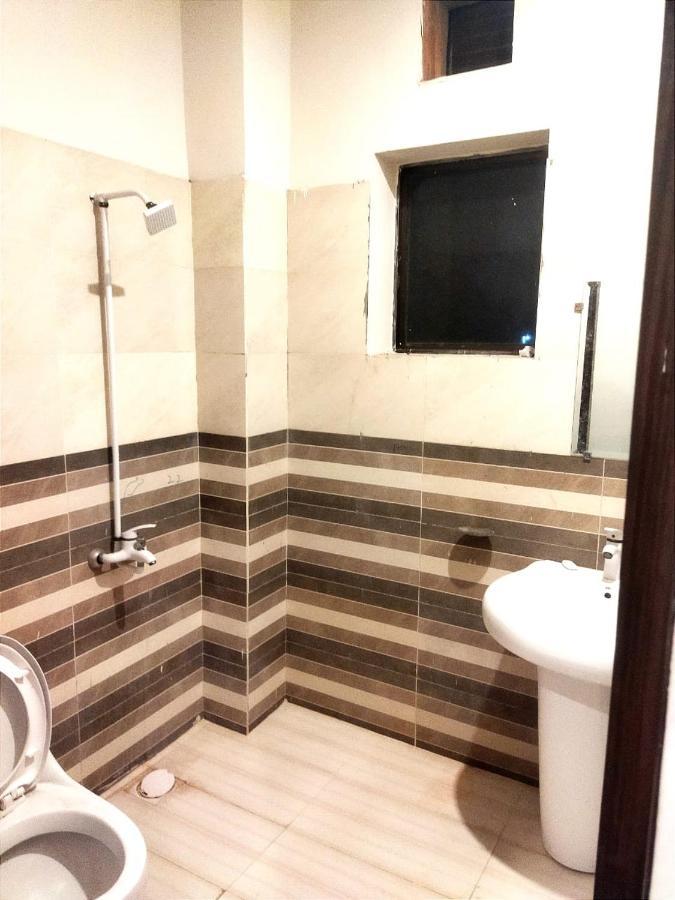 Hotel Royal Sweet 拉合尔 外观 照片